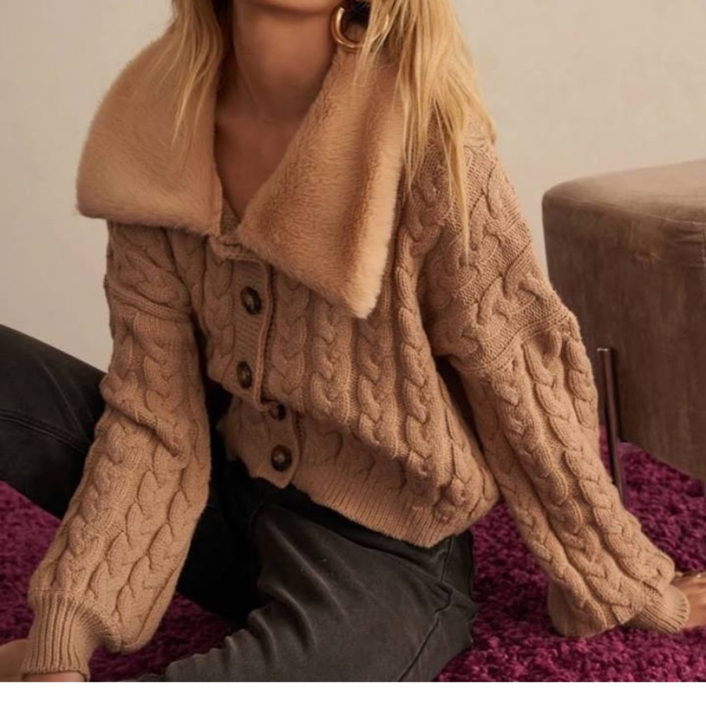 4SI3NNA Ainsley Cardigan